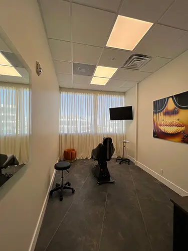 A treatment room at the New Image Works Aventura clinic